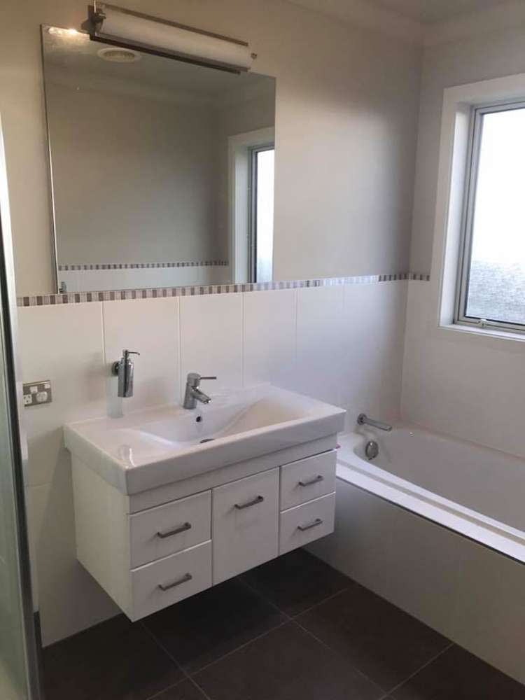 18 Milford Street Aotea_6