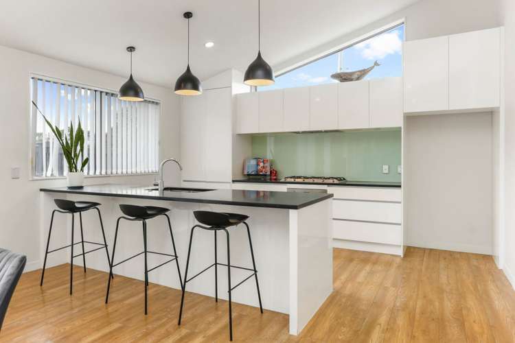 2180a Great North Road Avondale_6