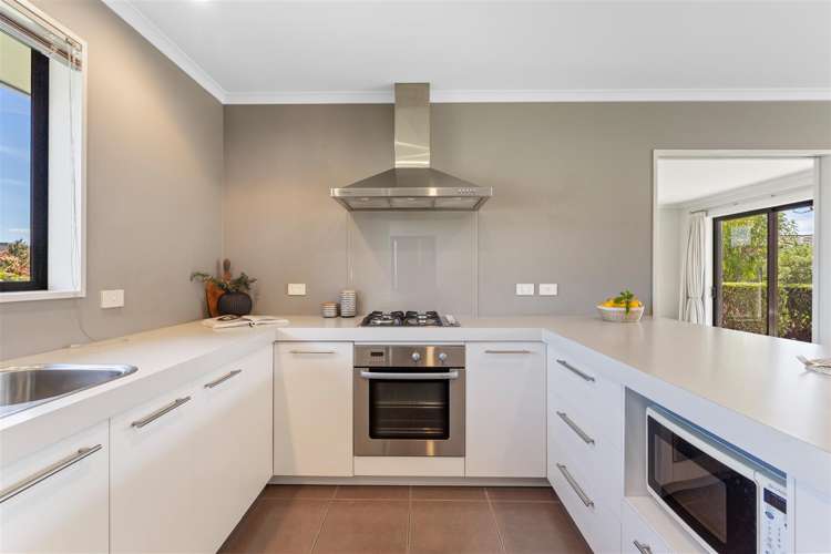 8 Cambelldon Crescent Stoke_15