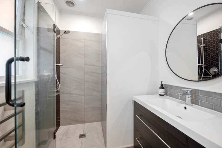 1/12 Westwell Road Belmont_17