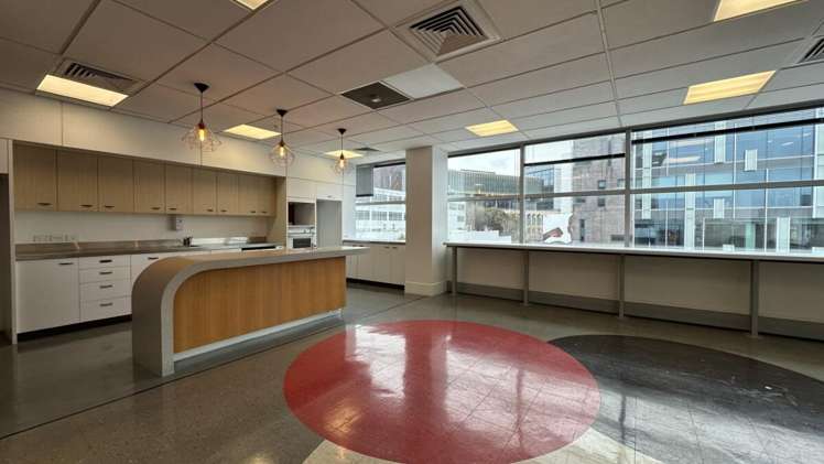 151 Victoria Street West City Centre_5