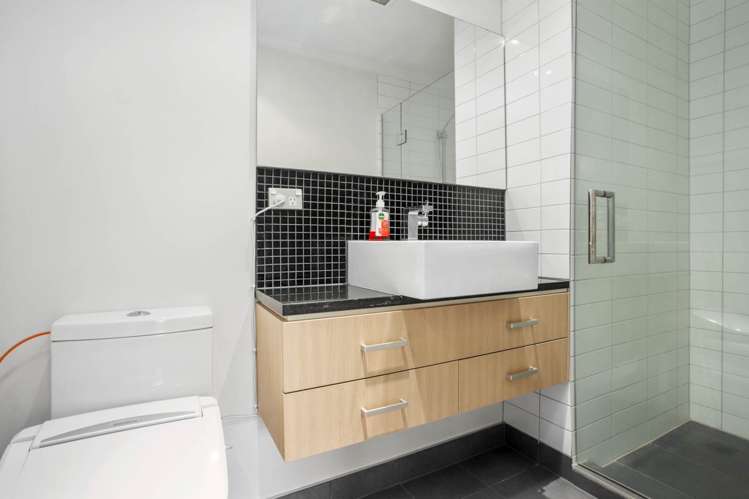 2b/15 Fleet Street Eden Terrace_7