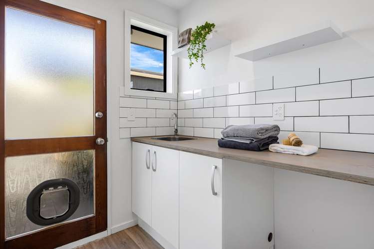 355 Pine Avenue South New Brighton_12