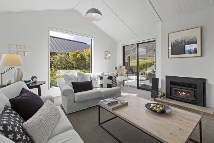 5 Bretby Court Jacks Point_9