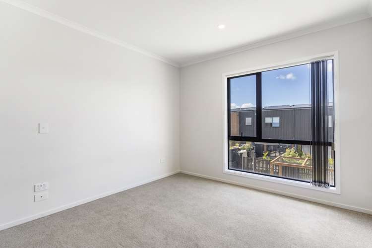 53 David Carnegie Road Hobsonville_11