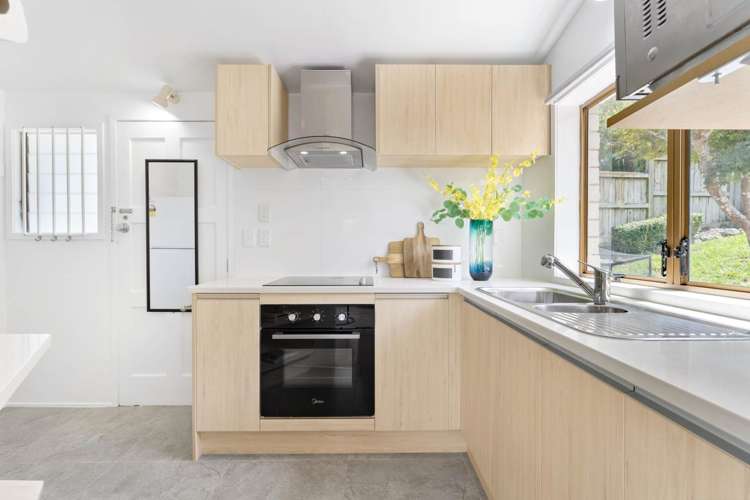 2/22 Lush Avenue Saint Johns_15