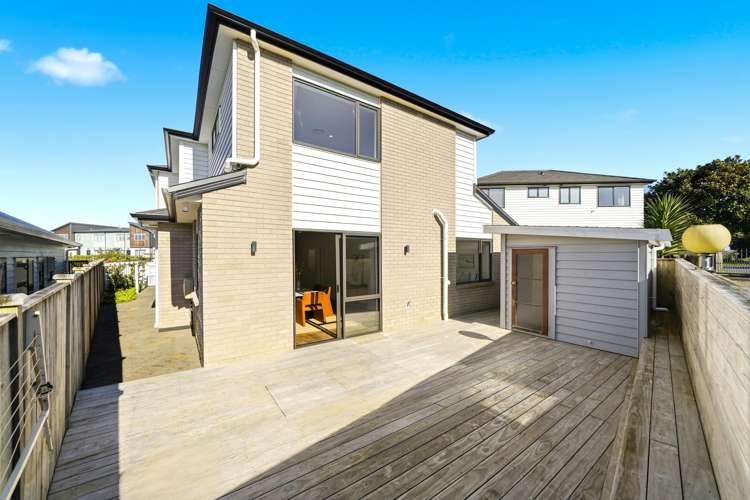 63 Makete Crescent_2
