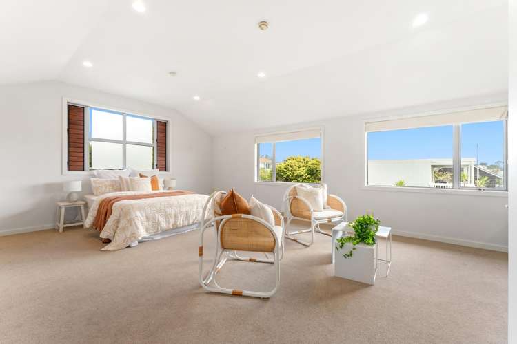 17 Deerness Crescent Algies Bay_20