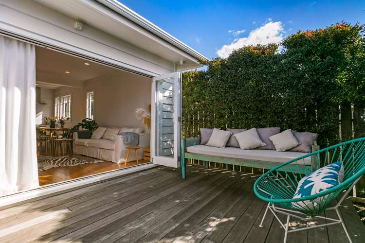 14 Jordan Avenue Onehunga_13