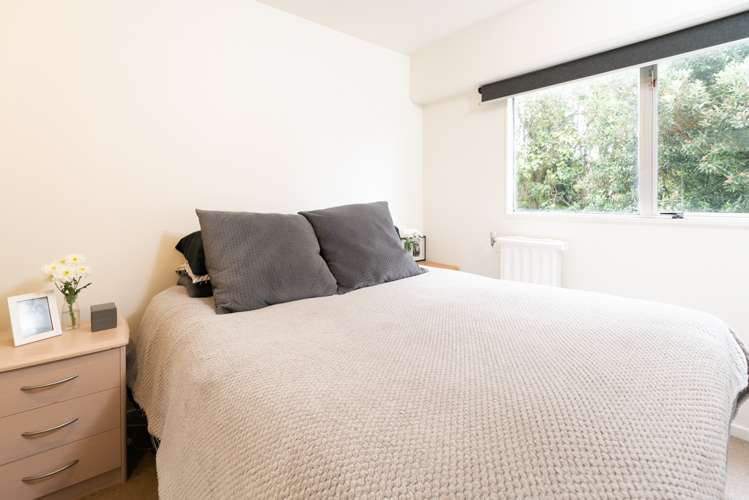 23/54 Hill Street Thorndon_1