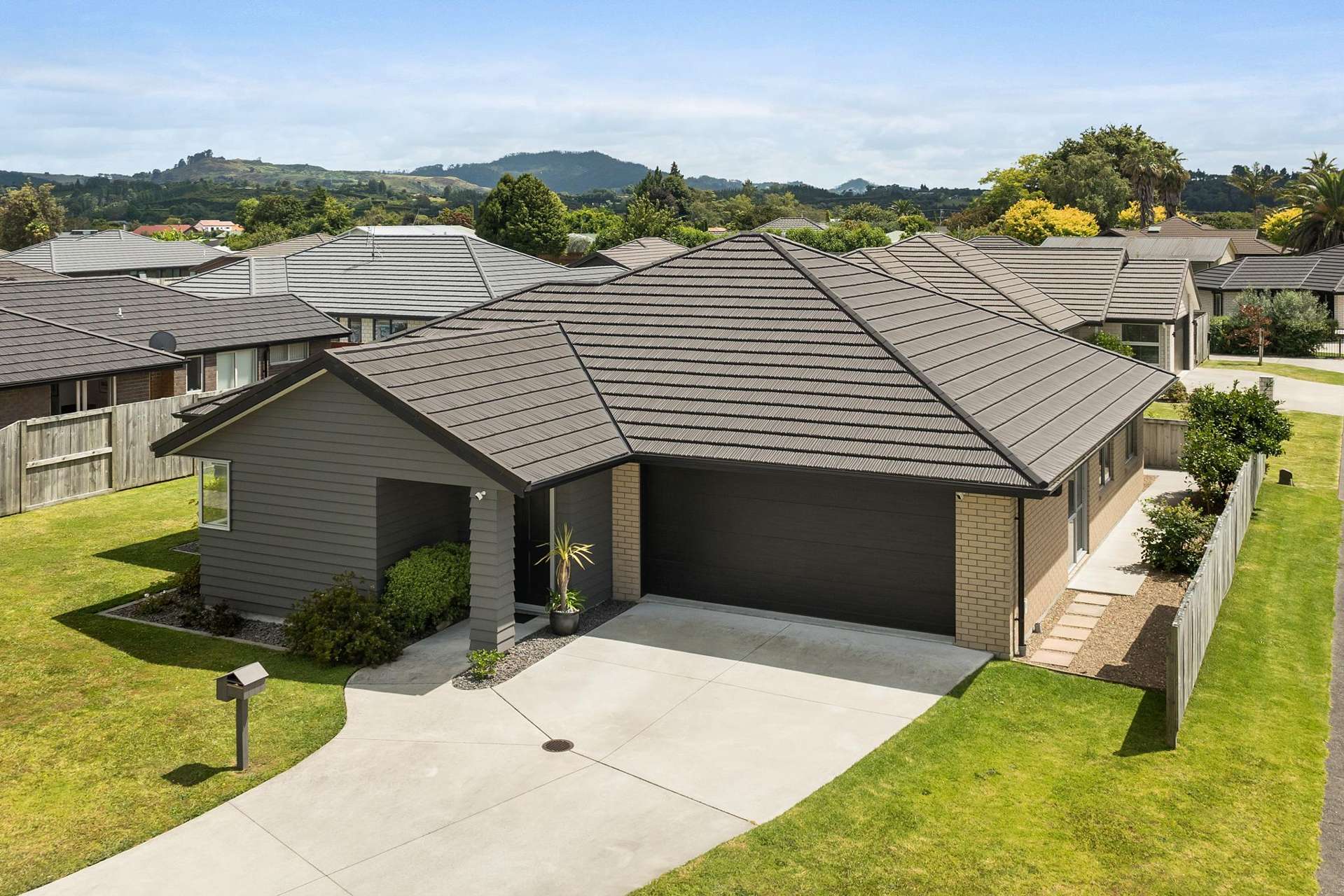 8 Eastbank Drive Katikati_0