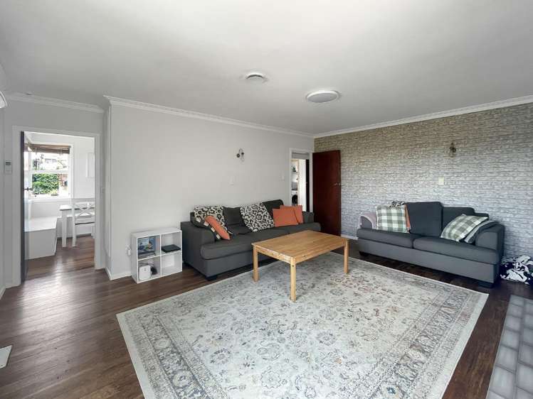 8 Taunton Place 10838_4