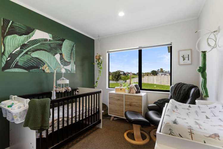 1162 East Coast Road Whakatiwai_12