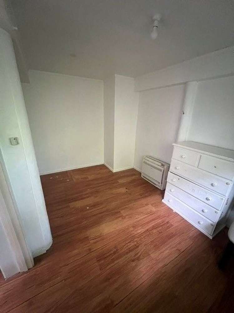 31 Bagley Street Hillsborough_12