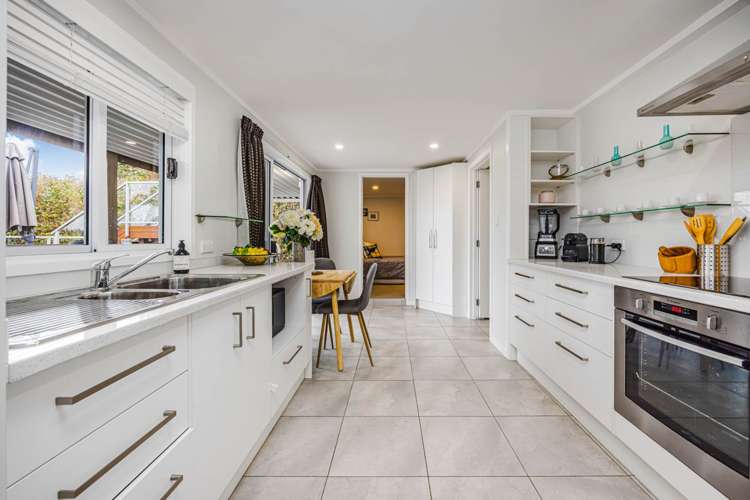 118 Sandspit Road Cockle Bay_13