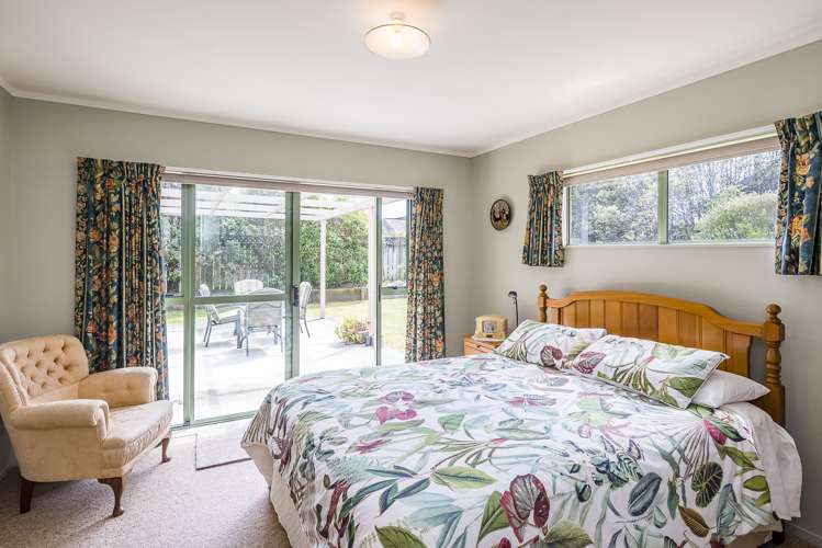 15 Beachwater Grove Paraparaumu Beach_15