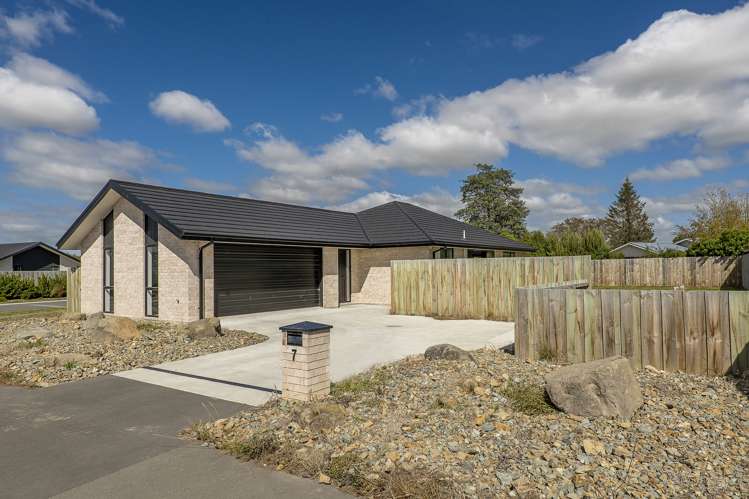 7 Owen Drive Darfield_13