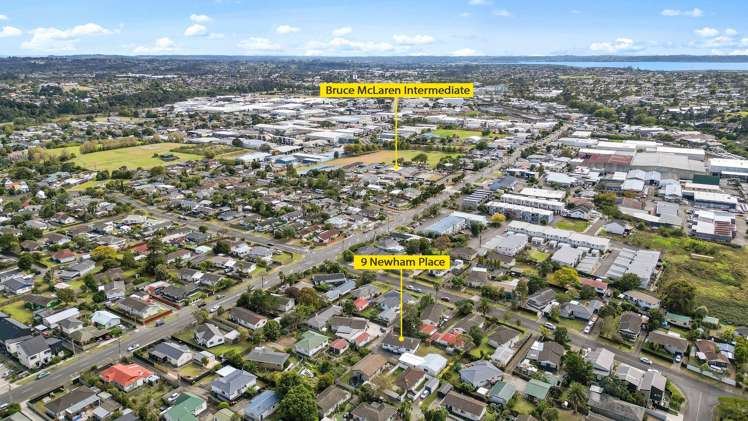 9 Newham Place Henderson_39