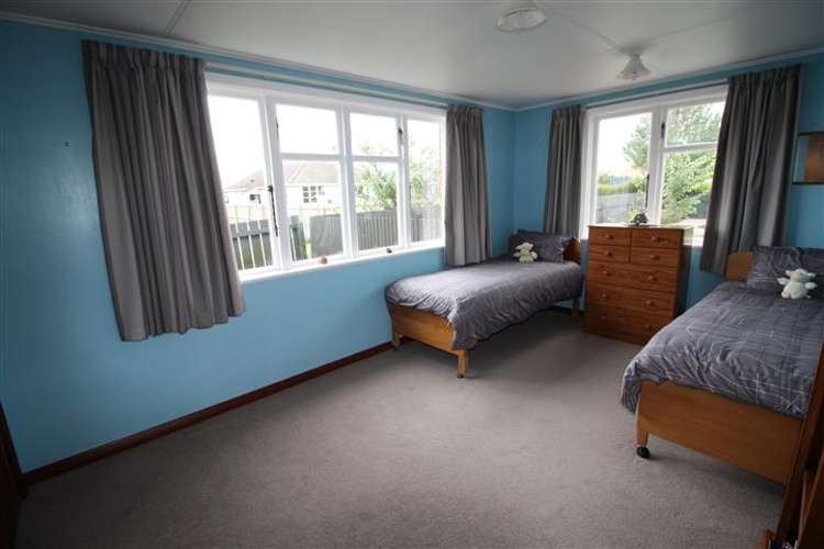 16 Doon Street Mosgiel_10