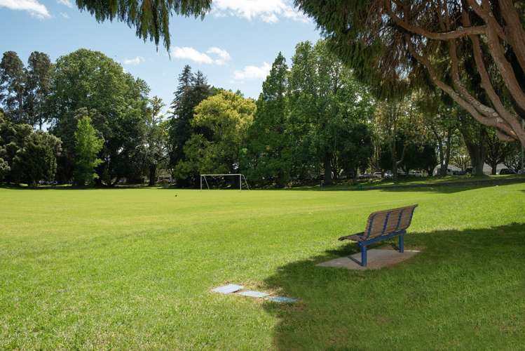 2/14 Williams Street Tauranga Central_16