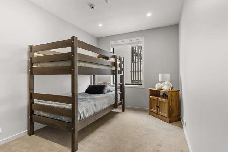 305/64 Te Oneroa Way Long Bay_8