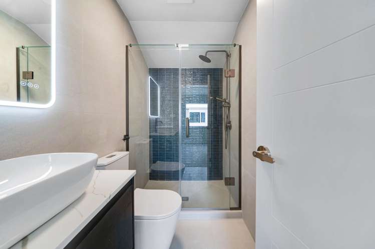 107 Muir Avenue Mangere Bridge_15