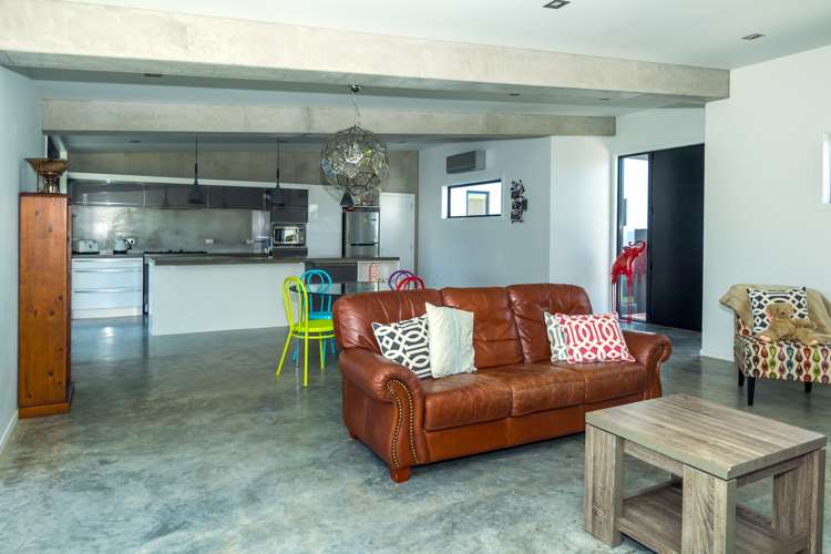 211b Otipua Road West End_10