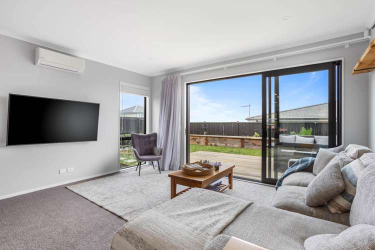 104 Symes Drive Red Beach_7