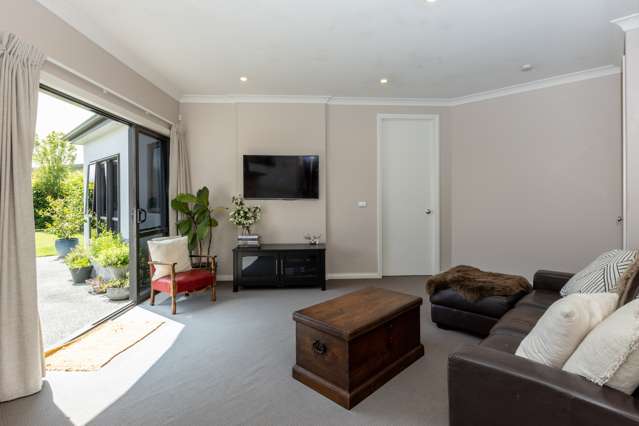 4 Portland Place Poraiti_4