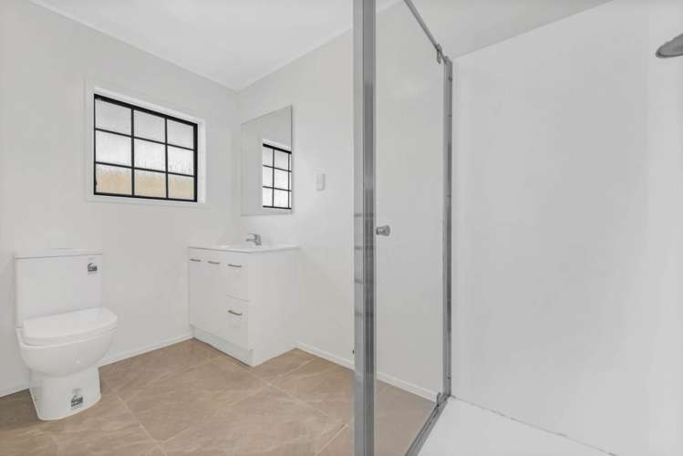 4 Aspiring Avenue Clover Park_14