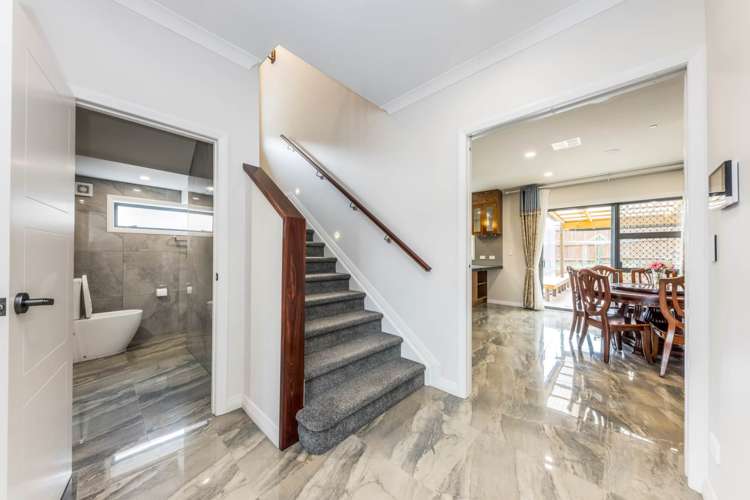 29 Casheltown Way Flat Bush_3