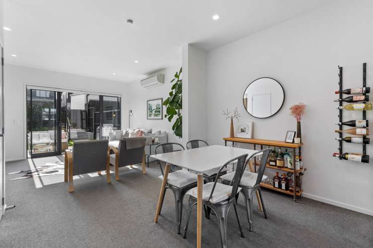 8 Joshua Carder Drive Hobsonville_6