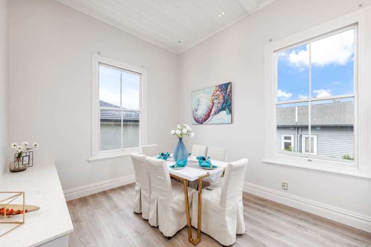 210 Carrington Road Mount Albert_36