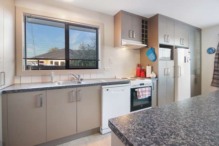 11 Quebec Place Wainoni_5