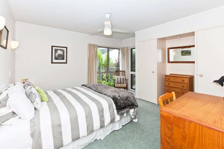 1/1 Malabar Drive Ellerslie_8