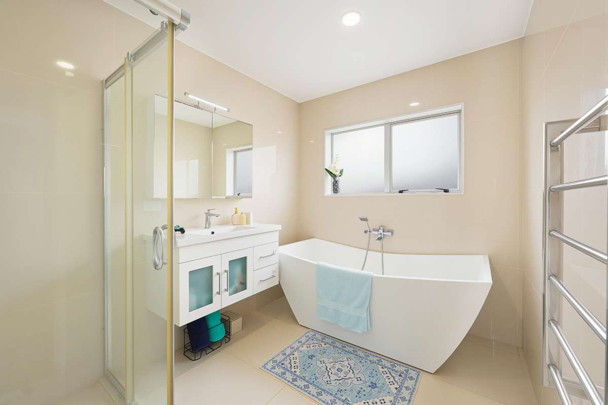 117 & 117A Awaroa Road_4