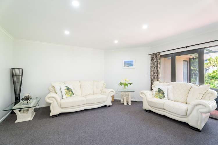 53 Amesbury Drive Churton Park_11