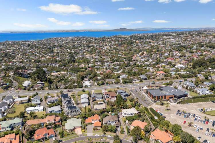 14 Margaret Henry Crescent Oteha_20