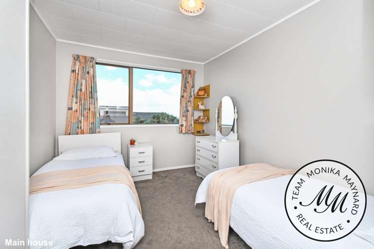 18 Deodar Place Totara Heights_10