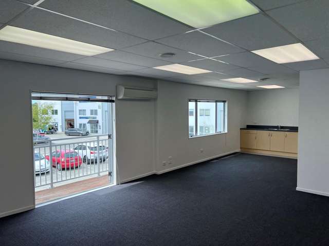 4/114 Sawyers Arms Road Papanui_3