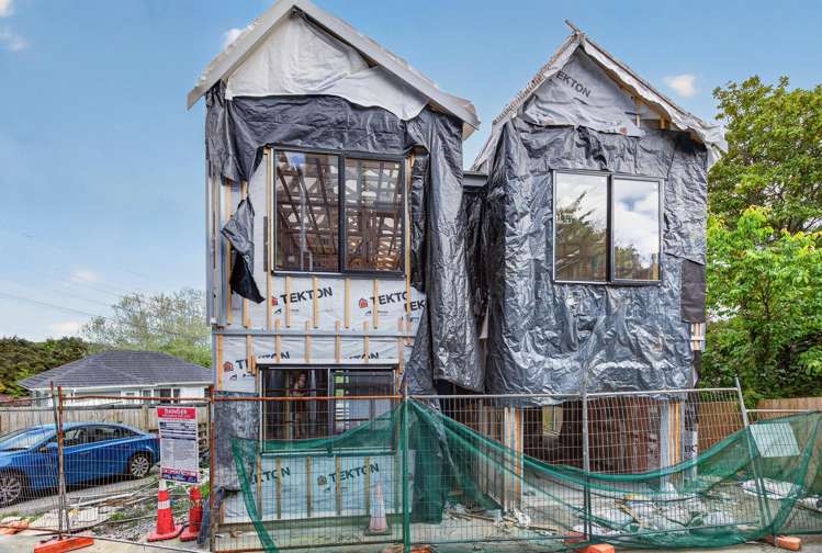 6 & 7/11 Seymour Road_0
