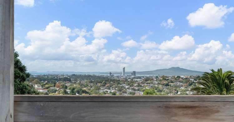 4 McDowell Crescent Hillcrest_11