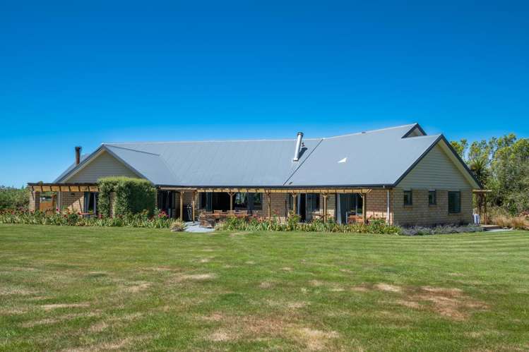 29 and 7 Skevingtons Road Hapuku_24