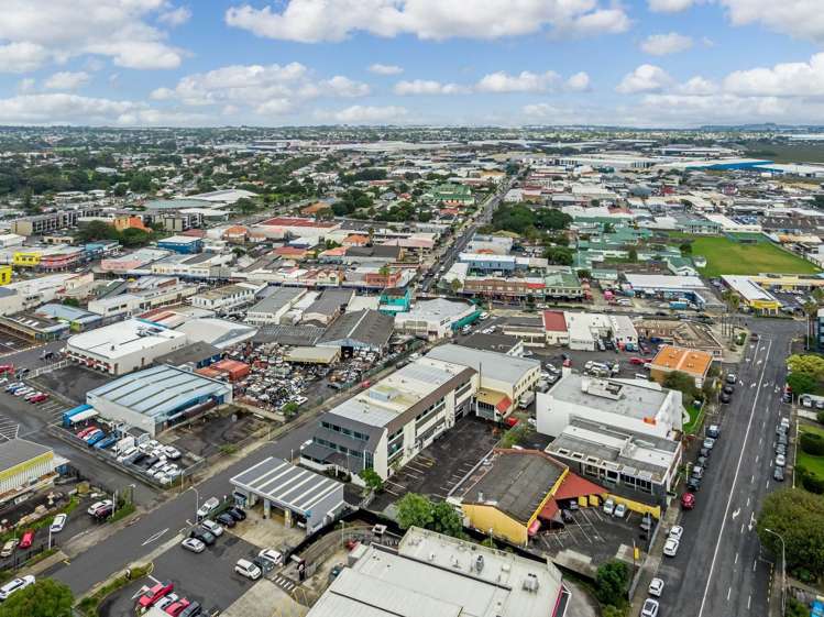 12-16 Gordon Road Otahuhu_20