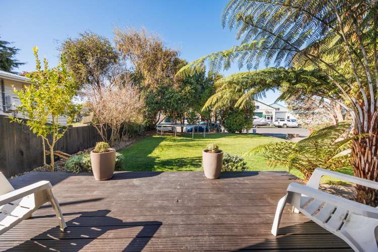 22 Matipo Street Takaro_24