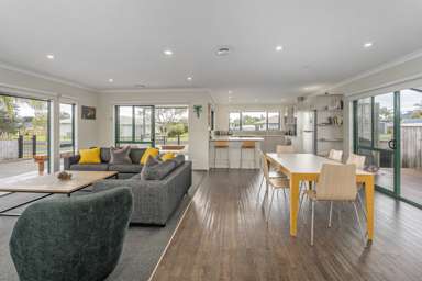 36 Charles Green Drive_3