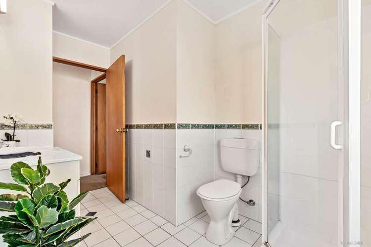 350b East Coast Road Sunnynook_19