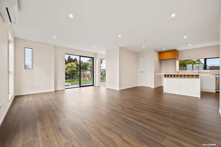 6/88 Te Atatu Road Te Atatu South_6