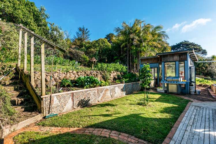 50 Calais Terrace Ostend_11