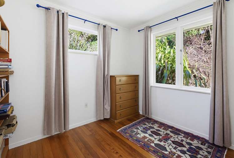 15 Wrights Hill Road Karori_12